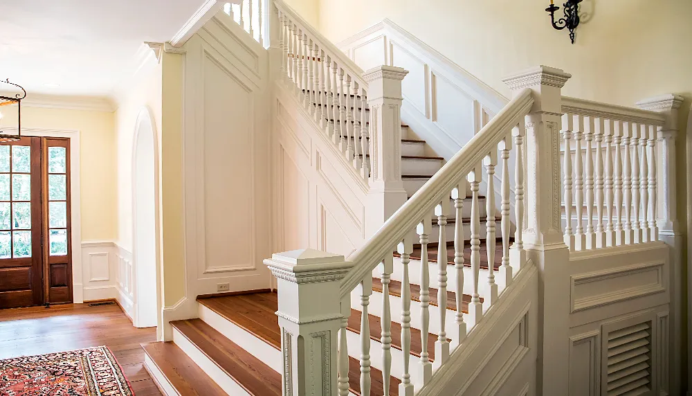 DIMA Parkett - Treppe abschleifen und erneuern