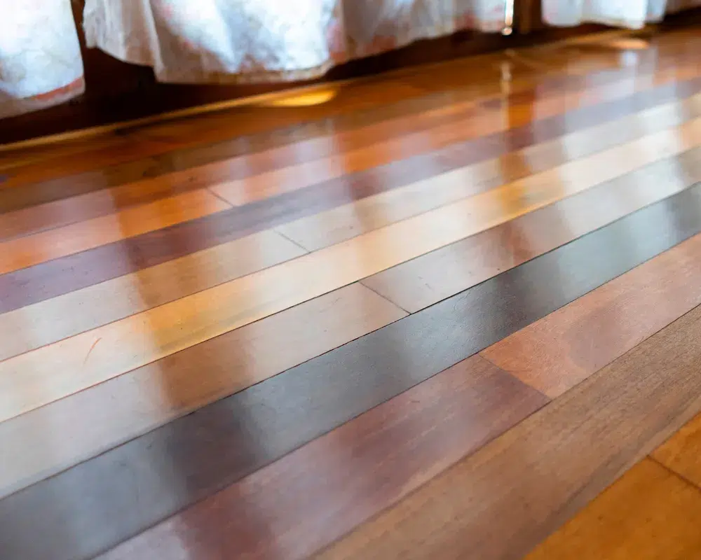 DIMA Parkett - Holzboden färben - sinnvoll